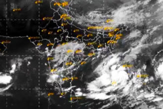 सावधान! चक्रवाती तूफान सक्रिय, 13 राज्यों में भारी बारिश, आंधी और तूफान का अलर्ट जारी। जानें पूरी जानकारी और सुरक्षा उपाय।