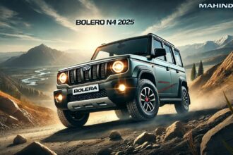 Mahindra Bolero Neo N4 2025, एक दमदार SUV, जो LED DRLs, क्रोम ग्रिल, और स्टाइलिश एलॉय व्हील्स के साथ पहाड़ी इलाकों में ऑफ-रोडिंग के लिए तैयार है। बैकग्राउंड में खूबसूरत पहाड़ और नीला आसमान नजर आ रहा है।