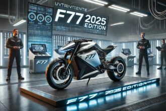 Ultraviolette F77 2025 Edition इलेक्ट्रिक बाइक टेस्टिंग के दौरान, अपग्रेडेड बैटरी पैक और नए एयरोडायनामिक डिज़ाइन के साथ।