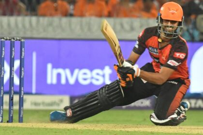 SRH vs GT आईपीएल 2025 मैच में वॉशिंगटन सुंदर को नंबर 4 पर भेजने का फैसला, डिजिटल ग्राफिक