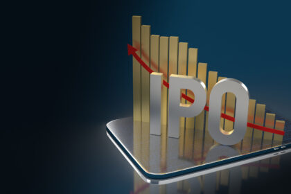 Bajaj Energy IPO 2025 से संबंधित हिंदी डिजिटल ग्राफिक जिसमें कंपनी की प्रमुख जानकारी, IPO की तिथियां और निवेश के अवसर दर्शाए गए हैं।