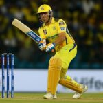 MS धोनी IPL में बैटिंग करते हुए 2025 सीजन की झलक